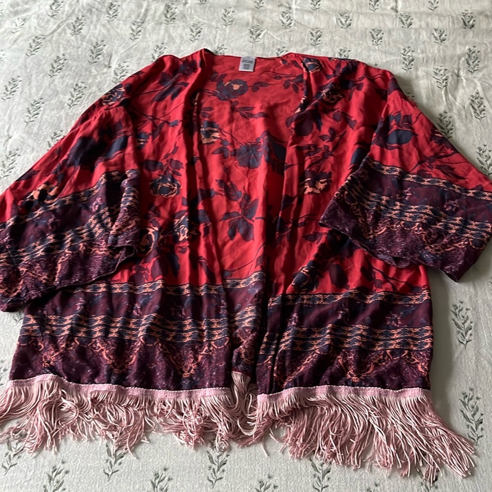 Lightweight Floral Overlay Top